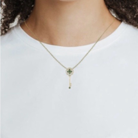 .40CTW EMERALD, ZIRCON RHODIUM & 24K GOLD OVER PALLADIUM SILVER KEY PENDANT - Picture 3 of 7